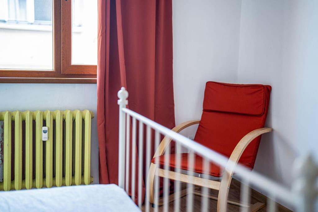 Central Apartment 2Bd Next To Vitosha Bul. Sofia Exterior photo